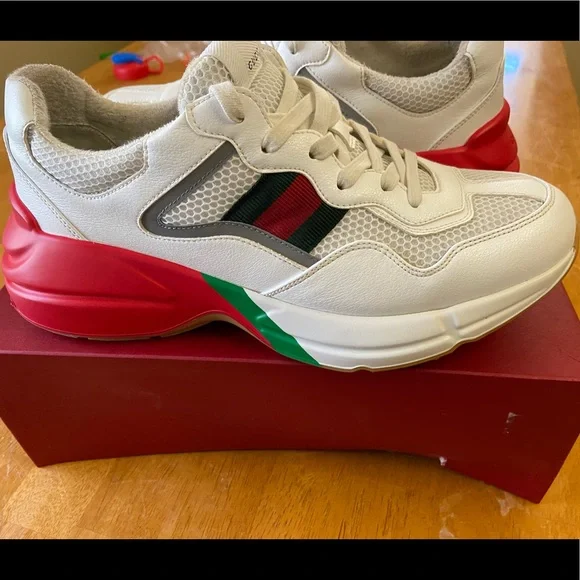 Gucci Rhytons - Picture 3 of 3